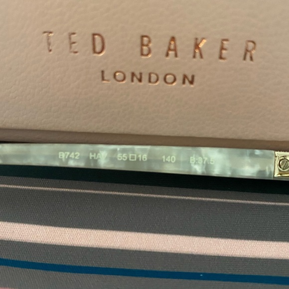 Ted Baker London. Tortoise shell frames, mother of pearl arms - Picture 7 of 9